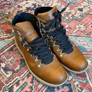Danner Boots Mens 9.5